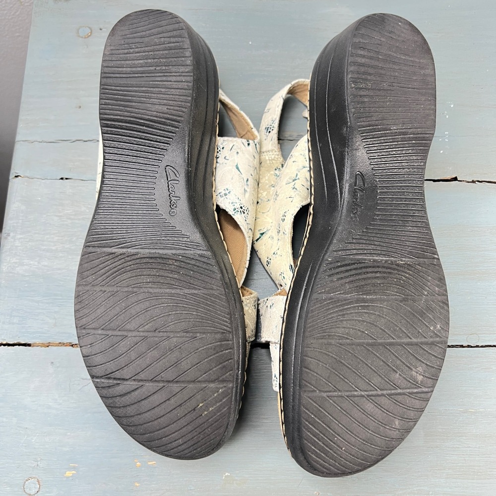Clarks Collection Arla Glitz Wedge Sandals Cream Teal Floral Womens 9 - Picture 5 of 11